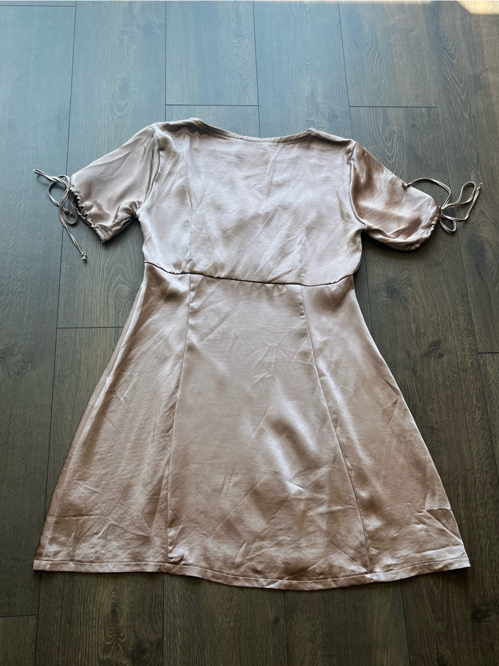 Motel Rocks Satin Mini Dress - Picture 3 of 13